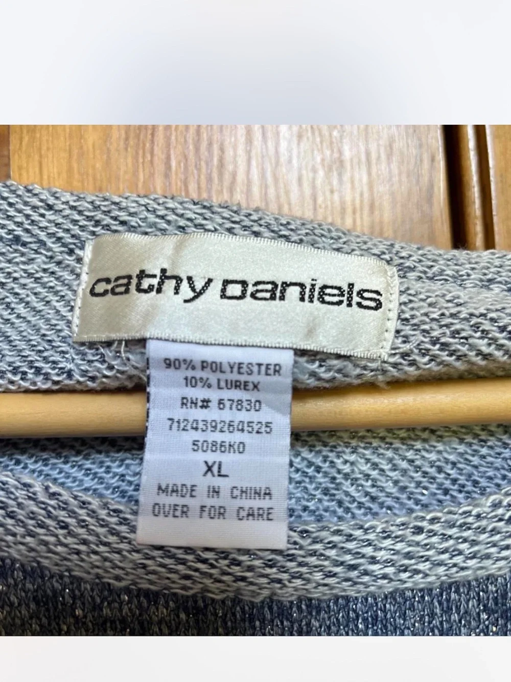Cathy Daniels Two-Tone Navy and Light Blue Crewneck Sweater